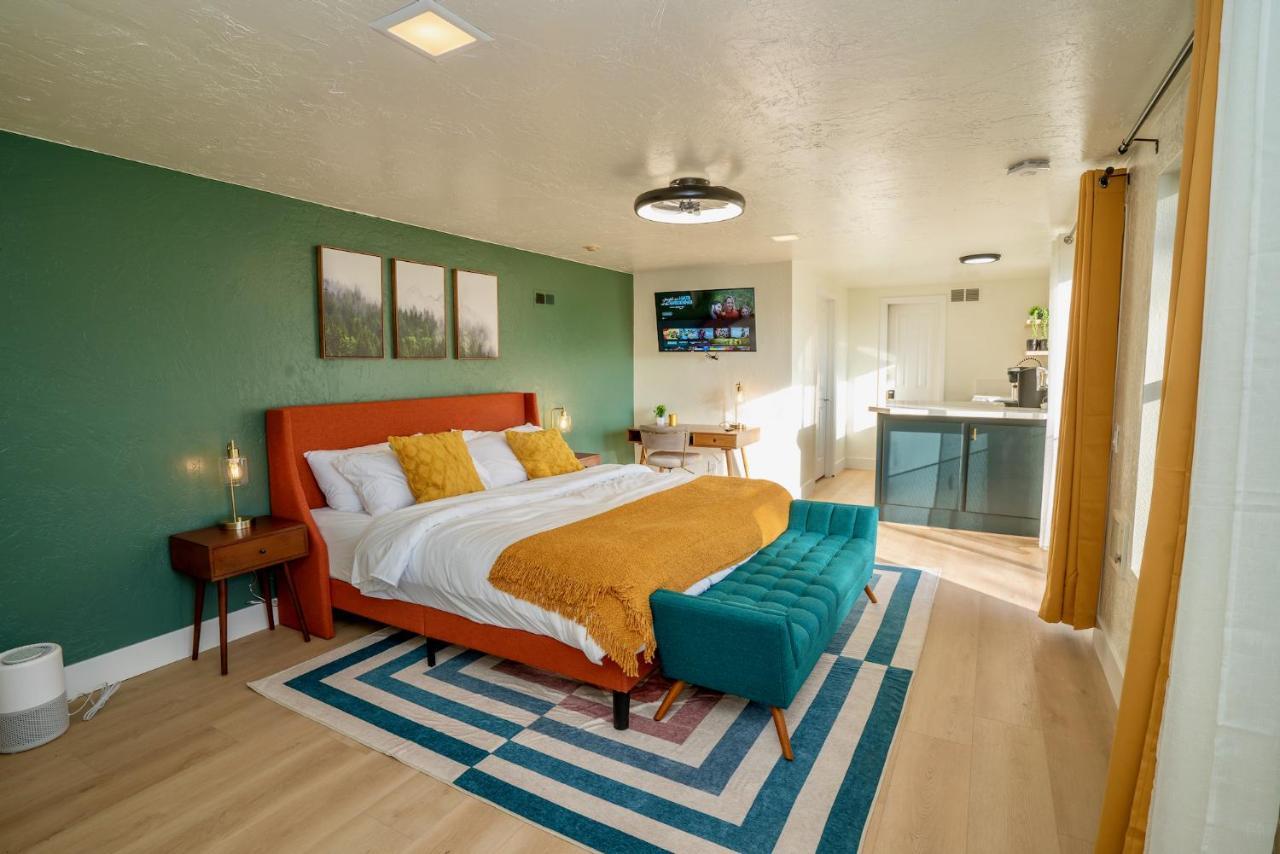 Secluded Mtn Top Family Haven W/Views Spa & Arcade ثري ريفرز المظهر الخارجي الصورة